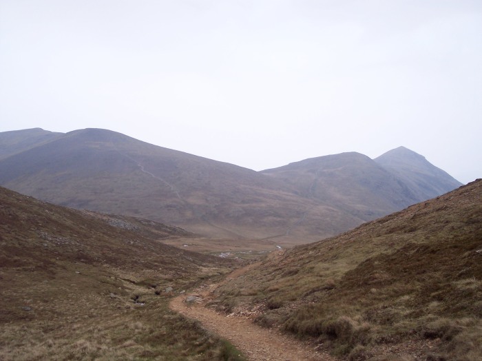 Coledale Hause - in front: Hopegill Head, Sand Hill, Hobcarton Crag and Grisedale Pike