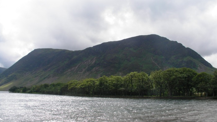 Mellbreak from the shores of Crummock Water